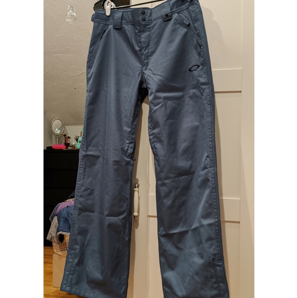 NWOT insulated Oakley men's snowboarding pants